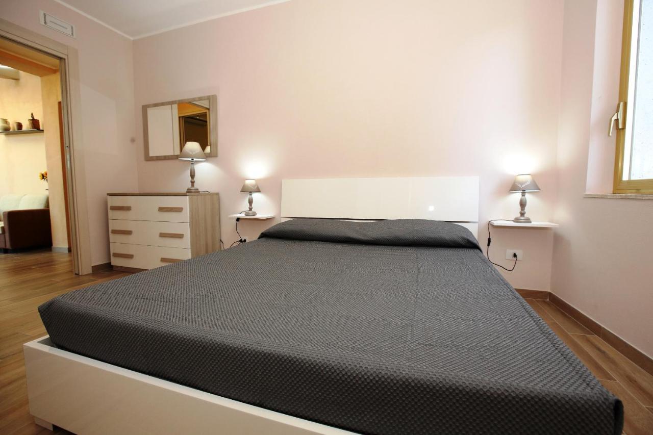 Re Sole Case Vacanze - Esclusivo Attico M A R T E Con Spaziosissima Terrazza Solarium Attrezzata Avola Zewnętrze zdjęcie