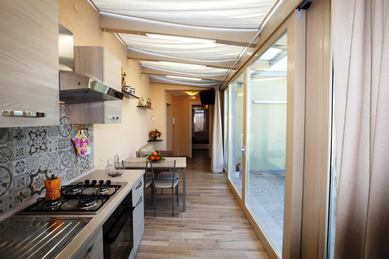 Re Sole Case Vacanze - Esclusivo Attico M A R T E Con Spaziosissima Terrazza Solarium Attrezzata Avola Zewnętrze zdjęcie