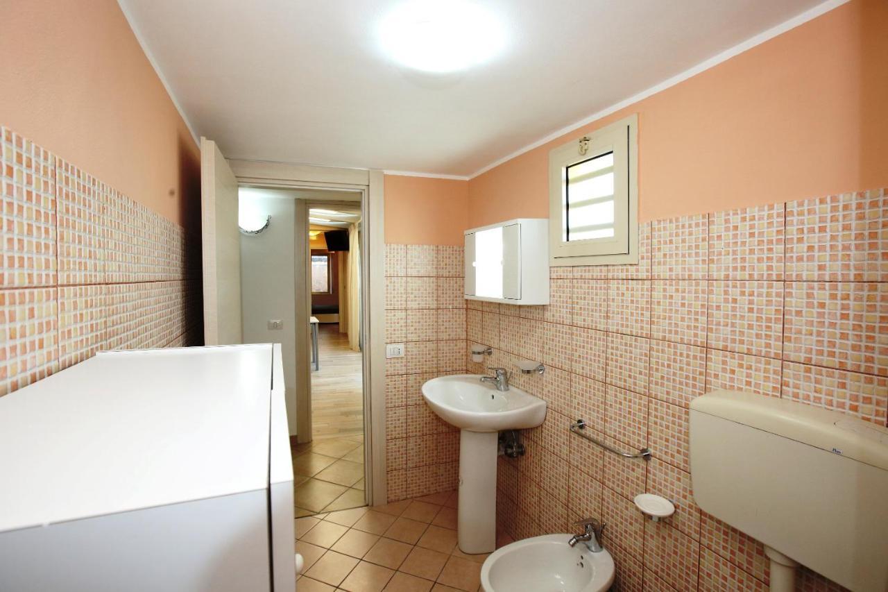 Re Sole Case Vacanze - Esclusivo Attico M A R T E Con Spaziosissima Terrazza Solarium Attrezzata Avola Zewnętrze zdjęcie