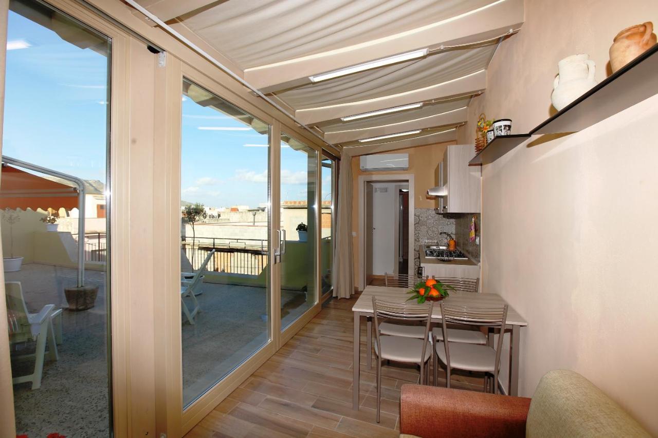 Re Sole Case Vacanze - Esclusivo Attico M A R T E Con Spaziosissima Terrazza Solarium Attrezzata Avola Zewnętrze zdjęcie